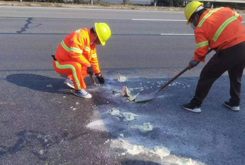 肥东公路下沉注浆加固